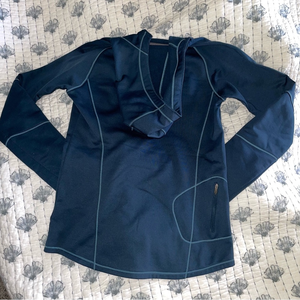 Columbia Omni-Wick Quarter Zip - Picture 2 of 10